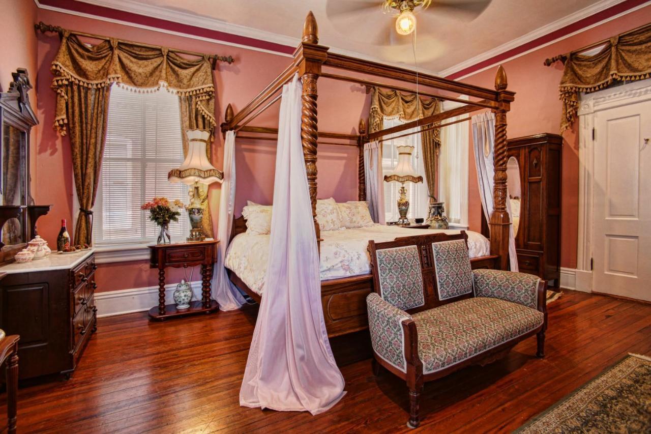 Mcmillan Inn Savannah Exteriér fotografie